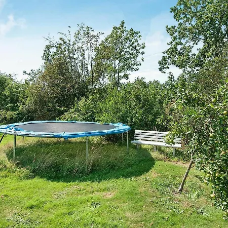 Three-bedroom Holiday In 8 Oksbol (Syddanmark)